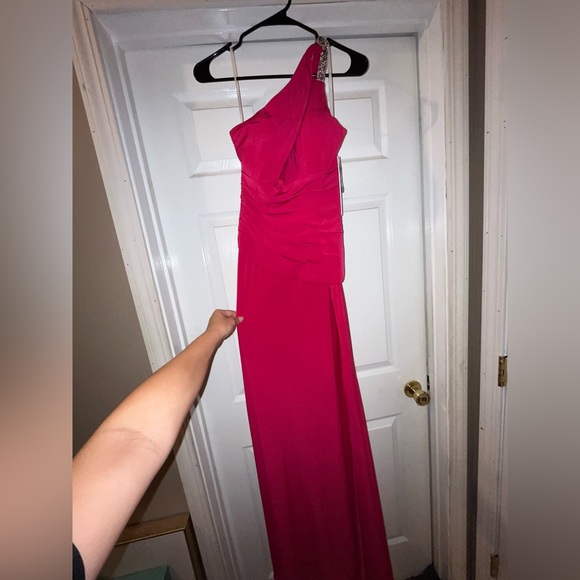 Jovani Hot Pink Ruched One Shoulder Formal Dress Size 00 NWT - Picture 3 of 7